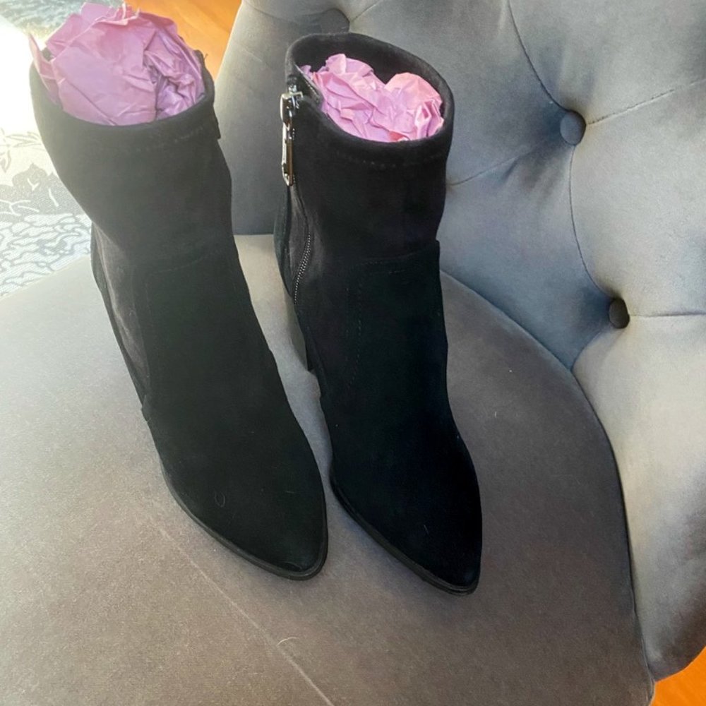 Blondo Waterproof Black Booties